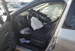 2021 Nissan Rogue - Image 3