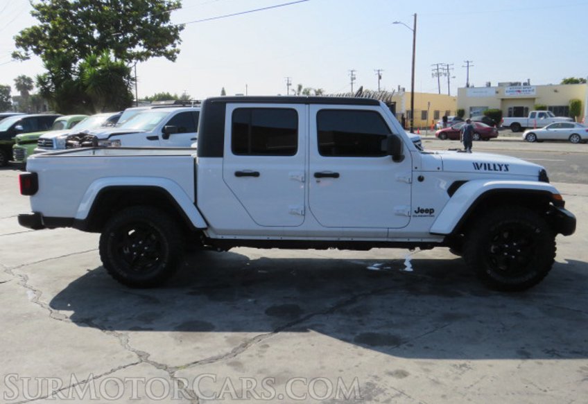 2021 Jeep Gladiator - Image 6