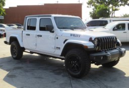 2021 Jeep Gladiator - Image 4