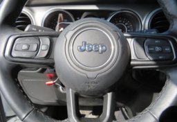 2021 Jeep Gladiator - Image 39