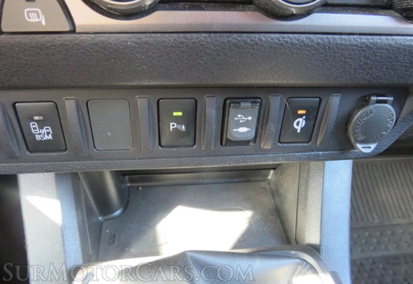 2019 Toyota Tacoma 4WD - Image 35