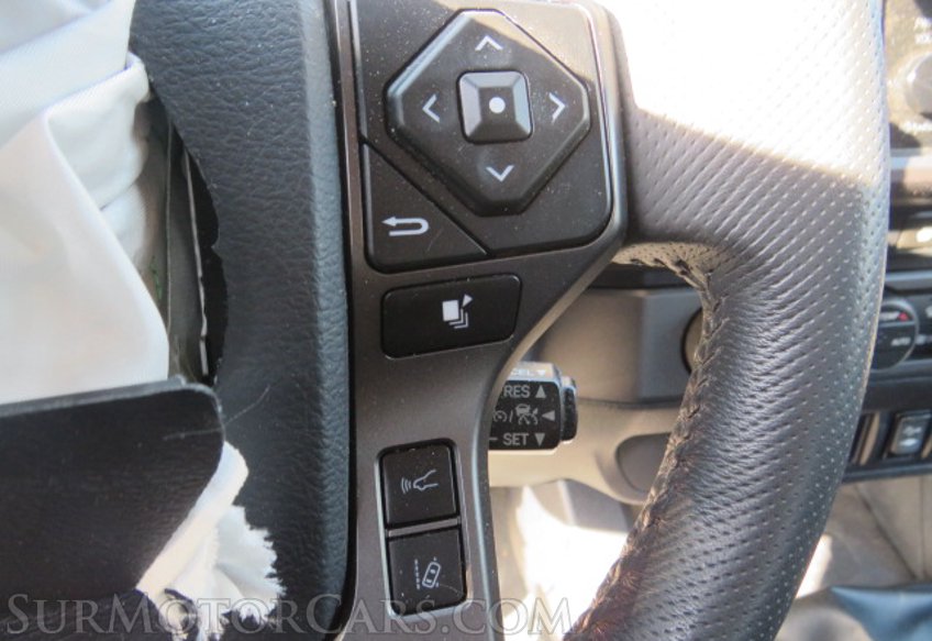 2019 Toyota Tacoma 4WD - Image 39