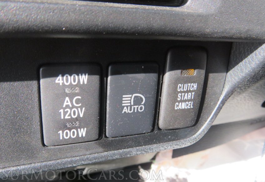 2019 Toyota Tacoma 4WD - Image 38