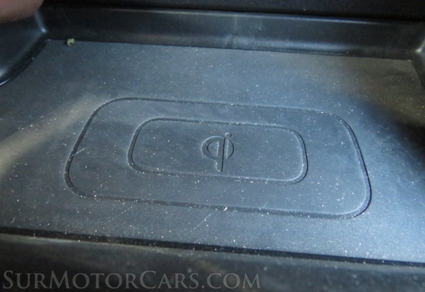 2019 Toyota Tacoma 4WD - Image 34