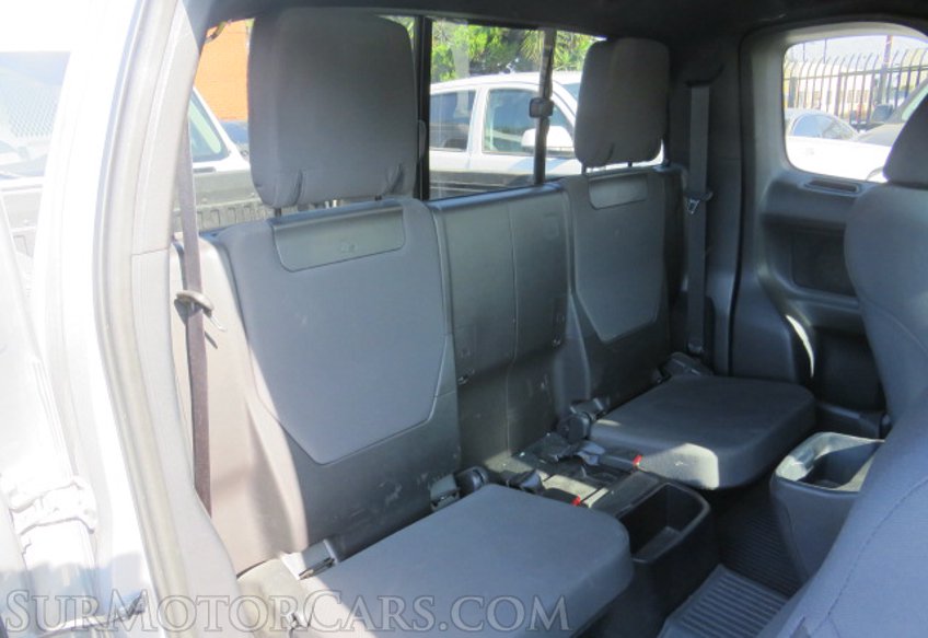 2019 Toyota Tacoma 4WD - Image 28