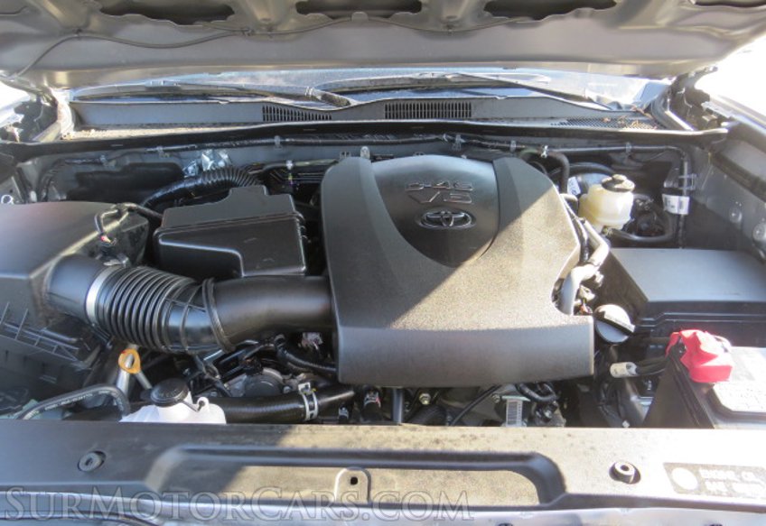 2019 Toyota Tacoma 4WD - Image 43