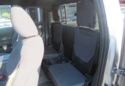 2019 Toyota Tacoma 4WD - Image 27