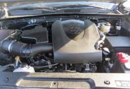 2019 Toyota Tacoma 4WD - Image 44