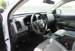 2017 Chevrolet Colorado - Image 29