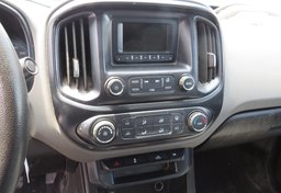 2017 Chevrolet Colorado - Image 36