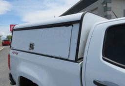 2017 Chevrolet Colorado - Image 18