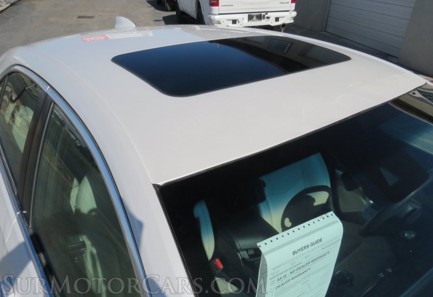 2021 Cadillac CT4 - Image 13