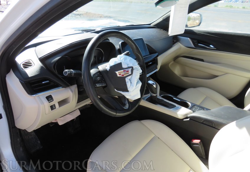 2021 Cadillac CT4 - Image 22