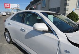 2021 Cadillac CT4 - Image 12