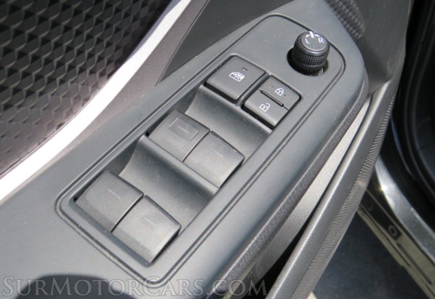 2021 Toyota C-HR - Image 40