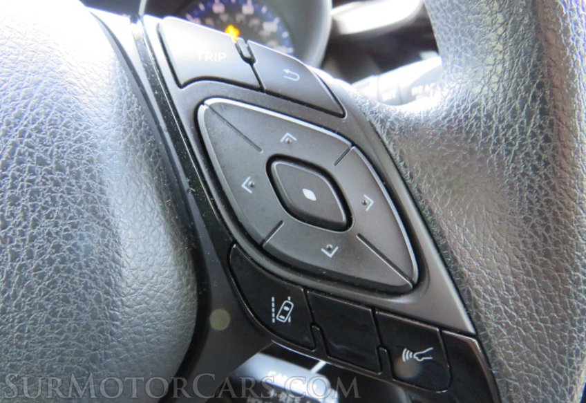 2021 Toyota C-HR - Image 35