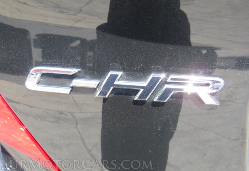 2021 Toyota C-HR - Image 18