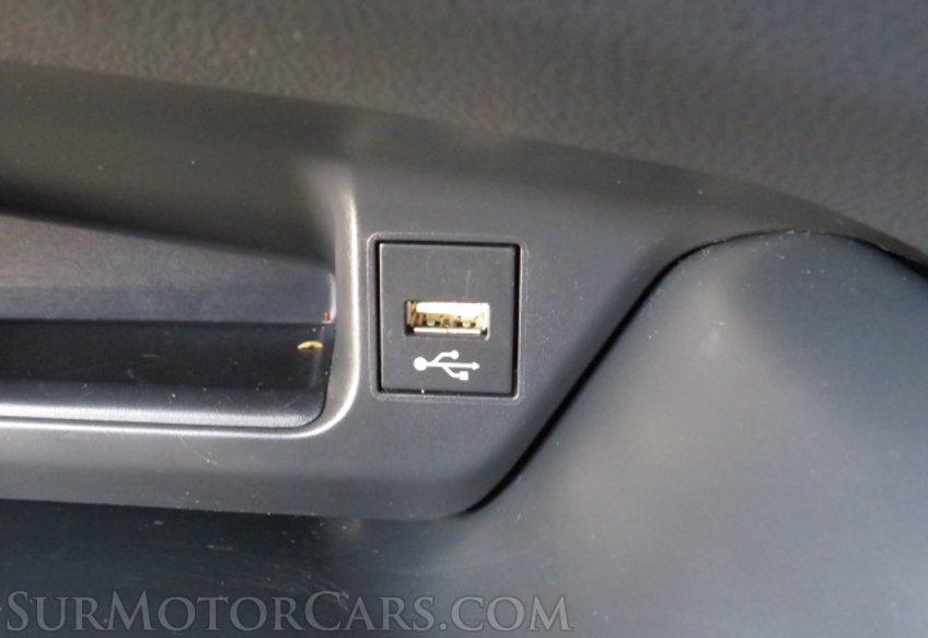 2021 Toyota C-HR - Image 44