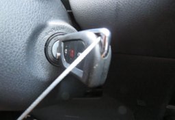 2021 Toyota C-HR - Image 37