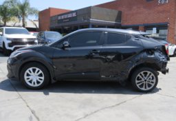 2021 Toyota C-HR - Image 12