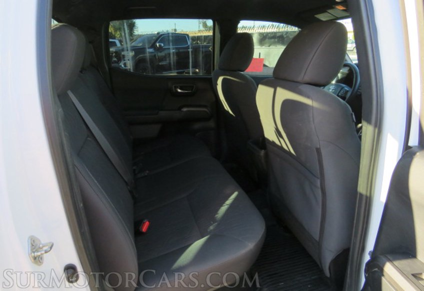 2018 Toyota Tacoma - Image 32