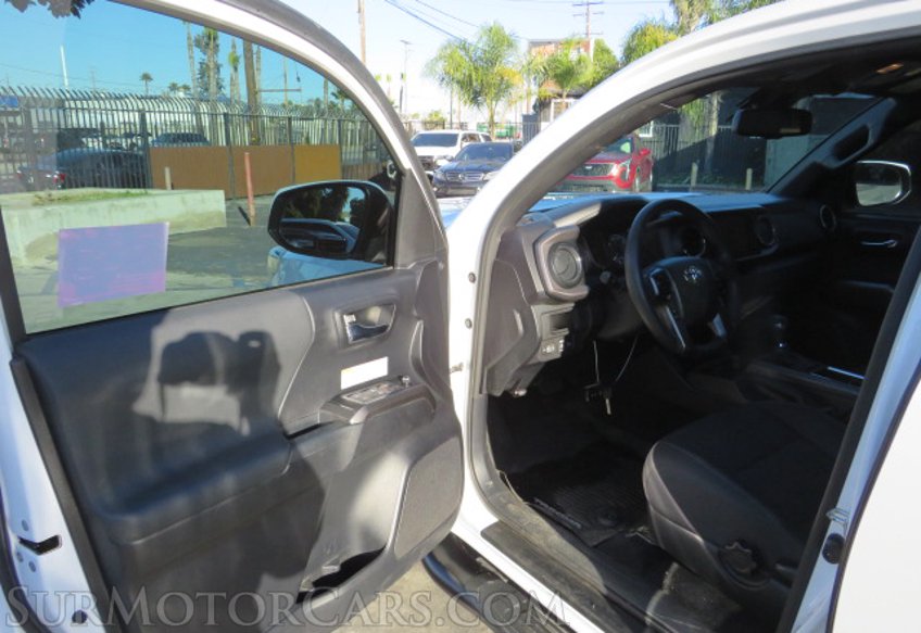 2018 Toyota Tacoma - Image 21