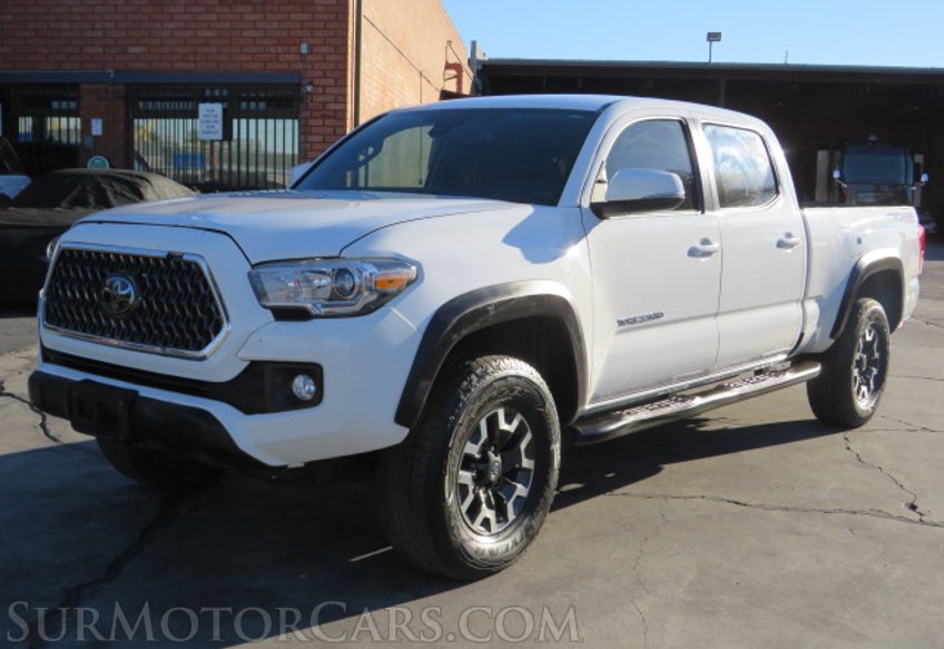2018 Toyota Tacoma - Image 4