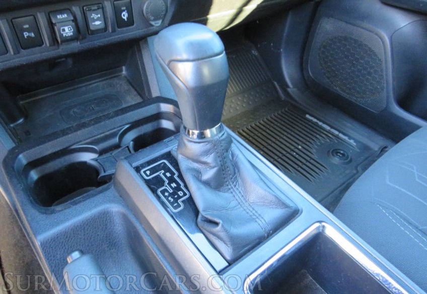 2018 Toyota Tacoma - Image 39