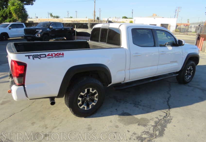 2018 Toyota Tacoma - Image 8