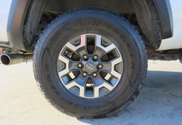 2018 Toyota Tacoma - Image 20