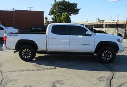2018 Toyota Tacoma - Image 6