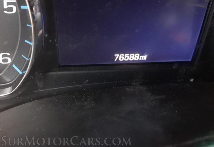 2019 Chevrolet Suburban - Image 7