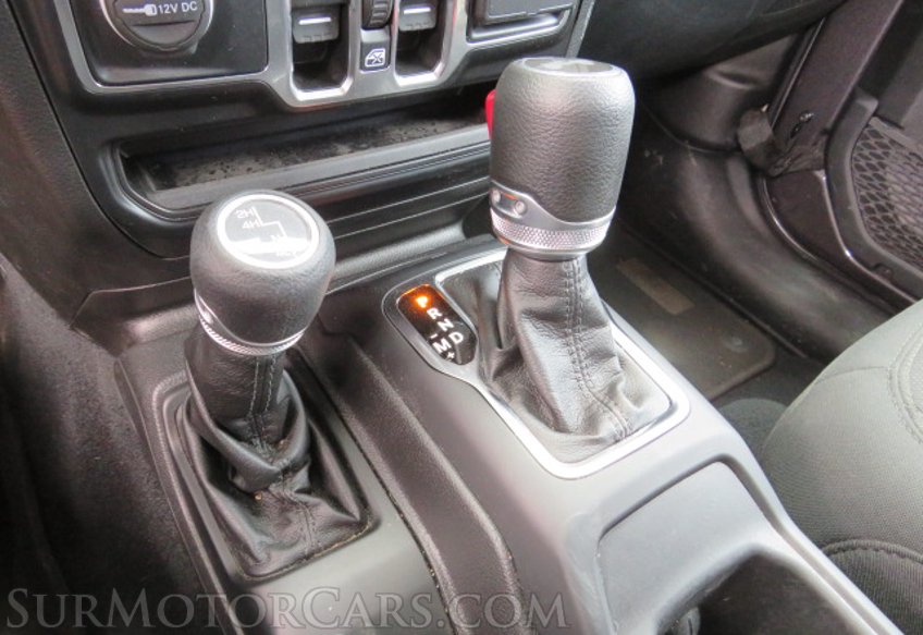 2022 Jeep Wrangler - Image 36