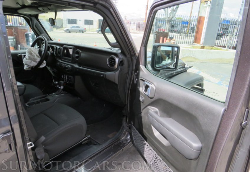 2022 Jeep Wrangler - Image 20