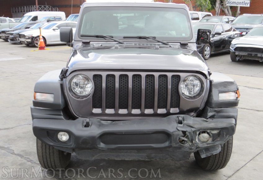 2022 Jeep Wrangler - Image 11
