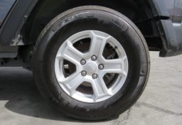 2022 Jeep Wrangler - Image 18