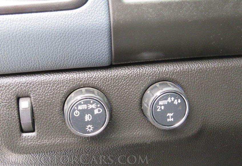 2019 Chevrolet Colorado - Image 38