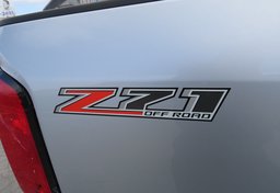 2019 Chevrolet Colorado - Image 16