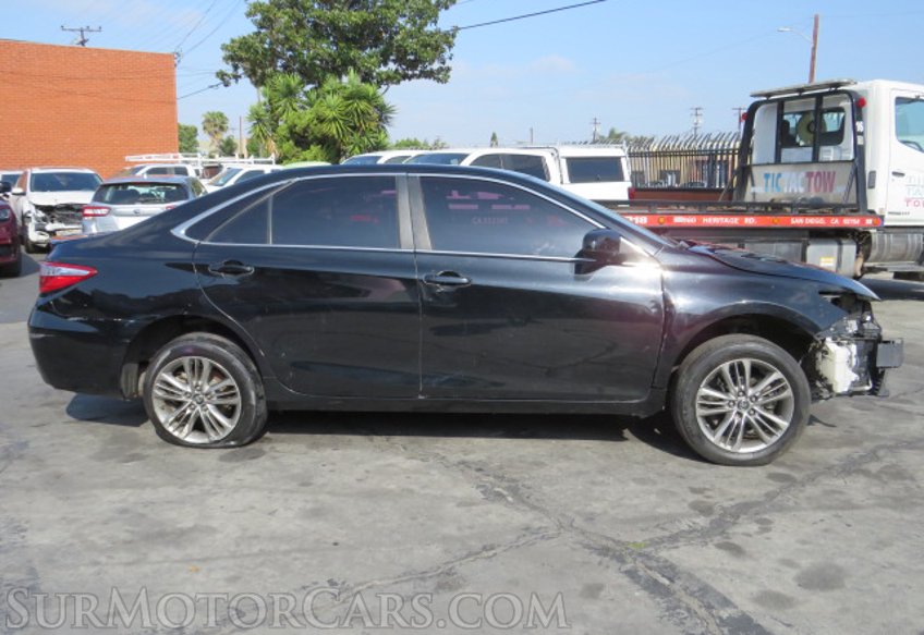 2016 Toyota Camry - Image 6