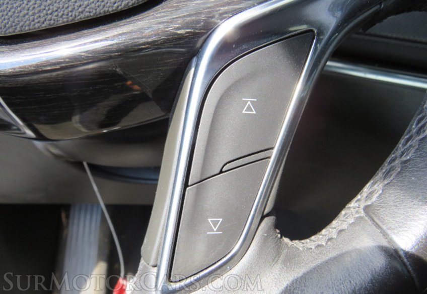 2020 Cadillac XT5 - Image 35