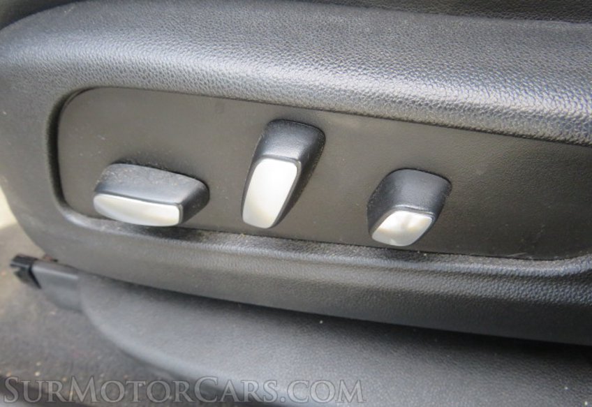 2020 Cadillac XT5 - Image 52