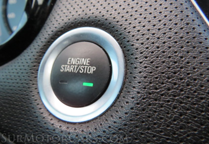 2020 Cadillac XT5 - Image 41