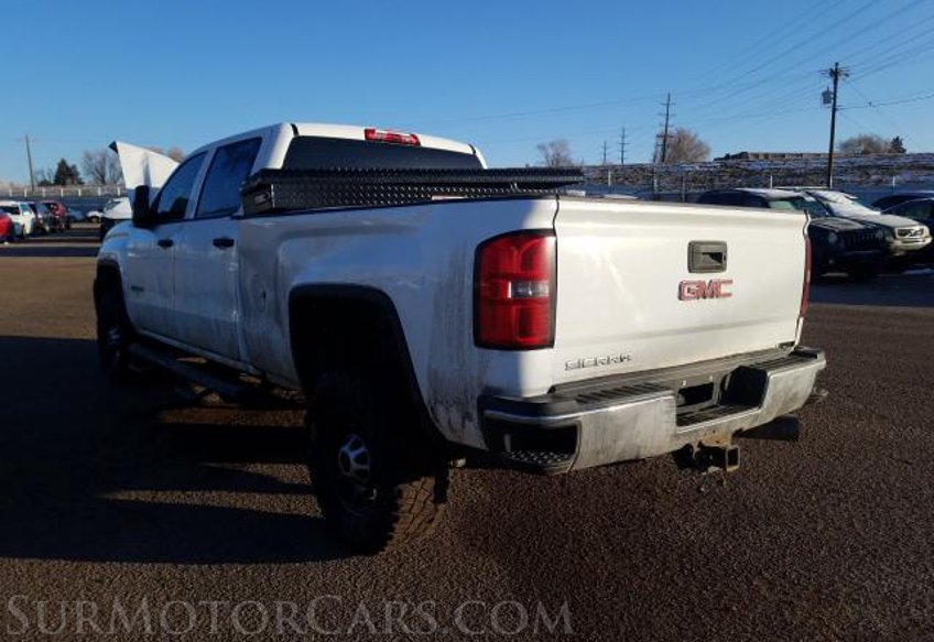 2016 GMC Sierra 2500HD - Image 4