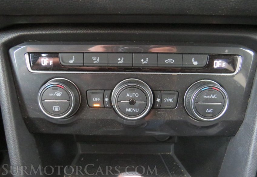 2020 Volkswagen Tiguan - Image 38