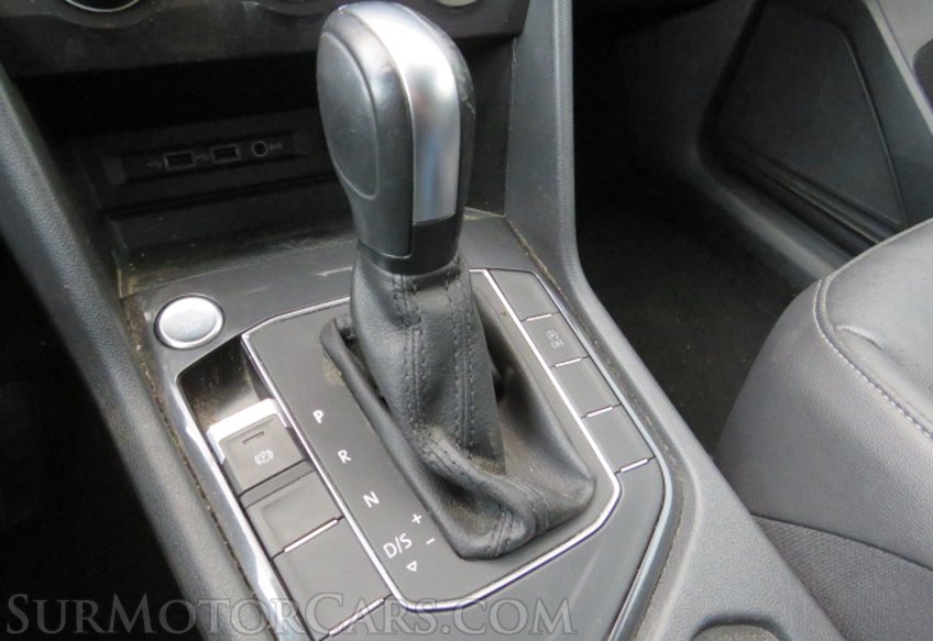 2020 Volkswagen Tiguan - Image 39