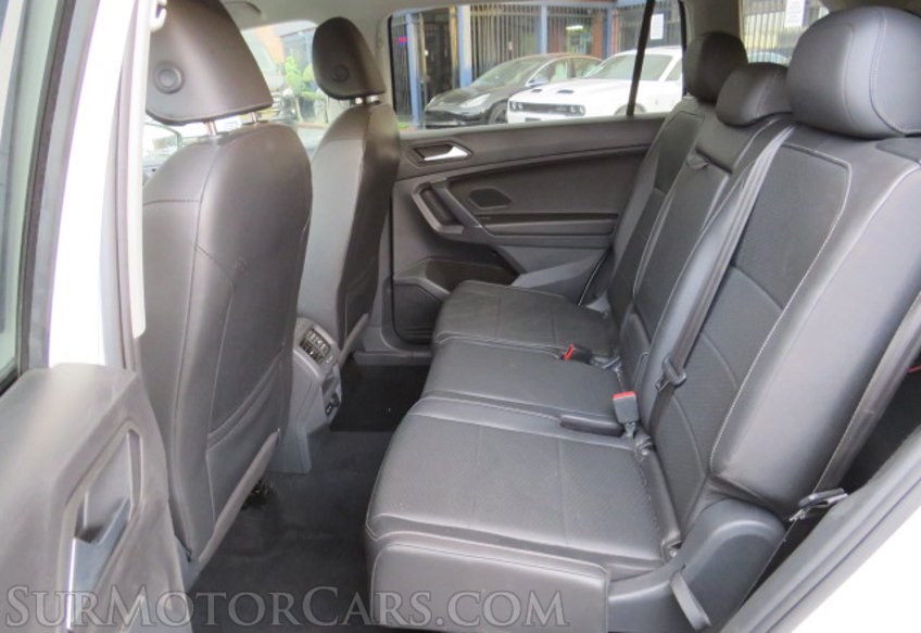 2020 Volkswagen Tiguan - Image 29