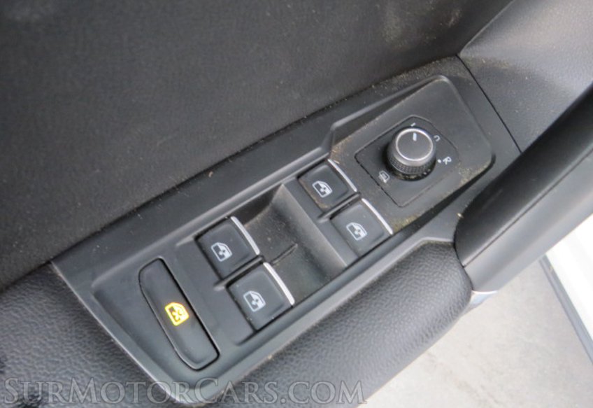 2020 Volkswagen Tiguan - Image 48