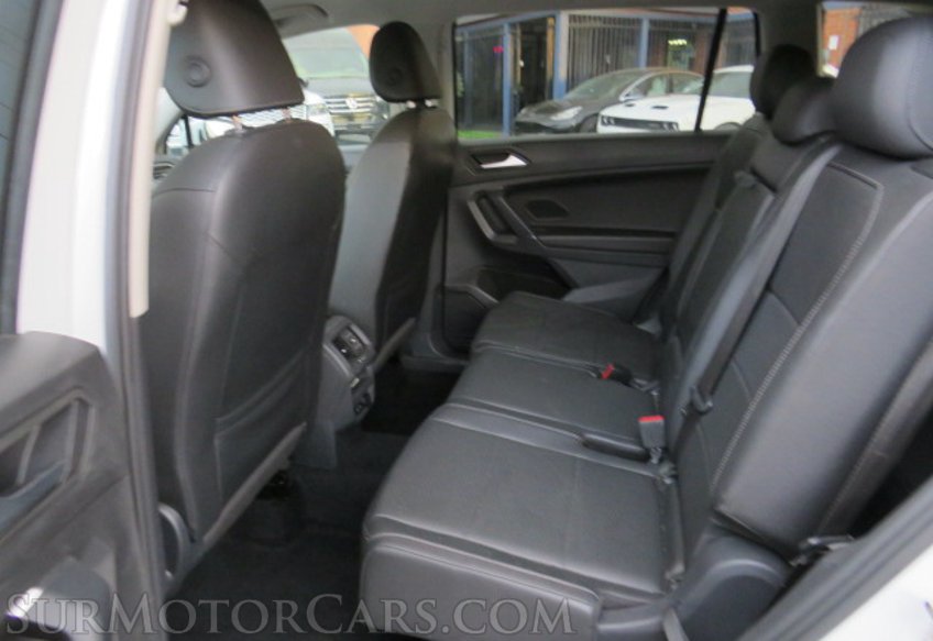 2020 Volkswagen Tiguan - Image 31