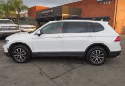 2020 Volkswagen Tiguan - Image 6