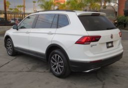 2020 Volkswagen Tiguan - Image 9